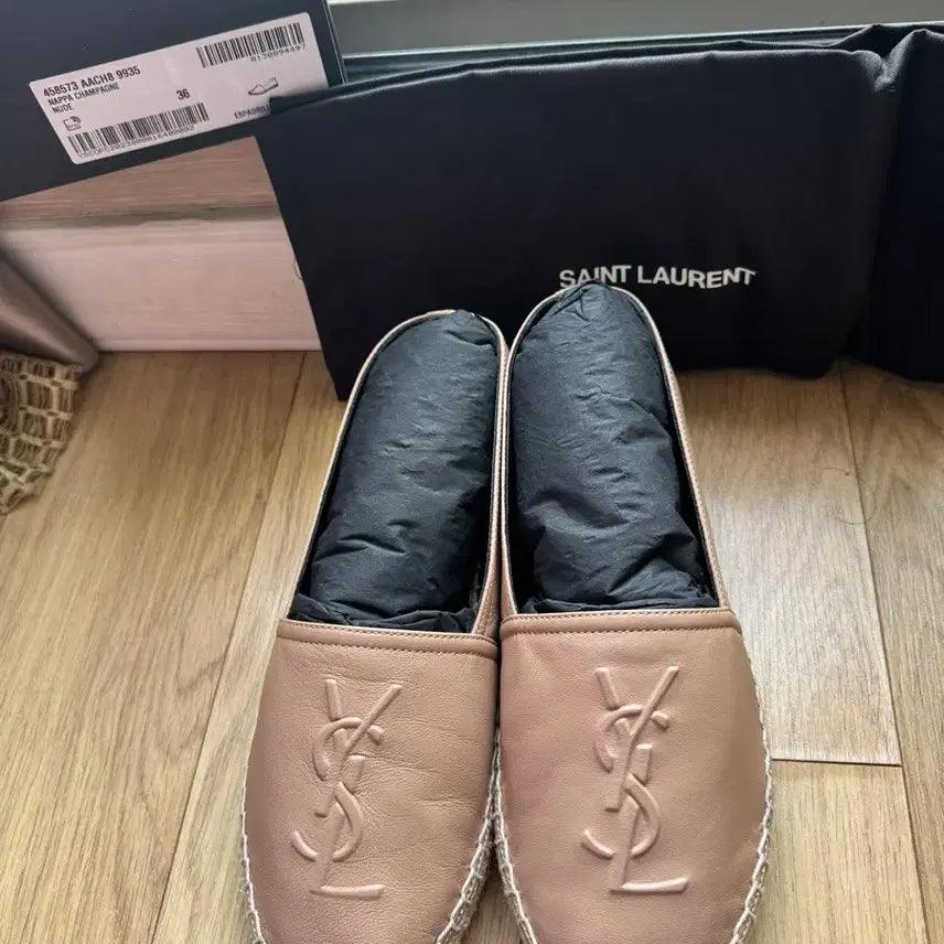 [BUNJANG] Saint Laurent Espadrille Slip-On Shoes (Size 36) / 생로랑 에스파듀 슬립온(36사이즈)정가105만원(풀박)
