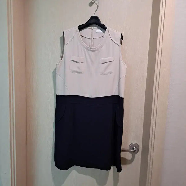 [BUNJANG] Sleeveless Two-Tone Color Block Dress / 반팔 민소매 투톤 배색 원피스사이즈77