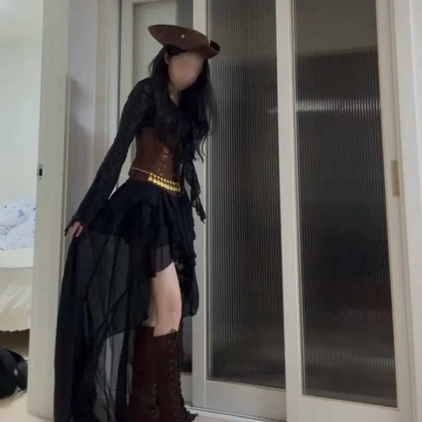 [BUNJANG] Pirate Graduation Photo Costume Rental / 해적 졸업사진