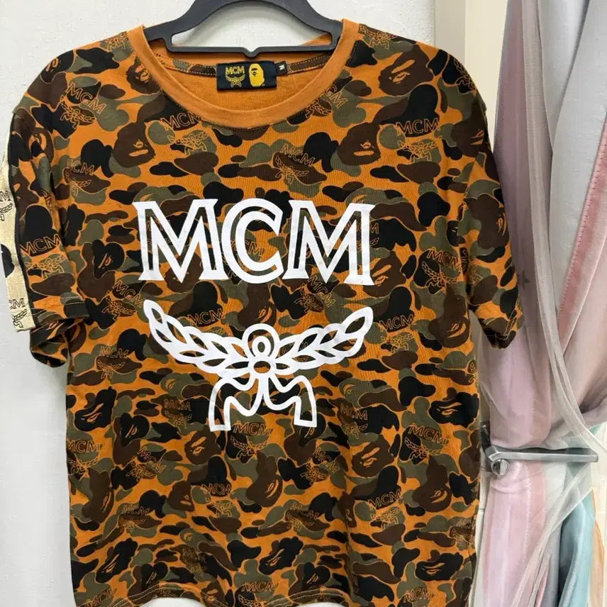 [BUNJANG] A Bathing Ape x MCM Collaboration Camo T-Shirt / 베이프XMCM 콜라보 카모반팔