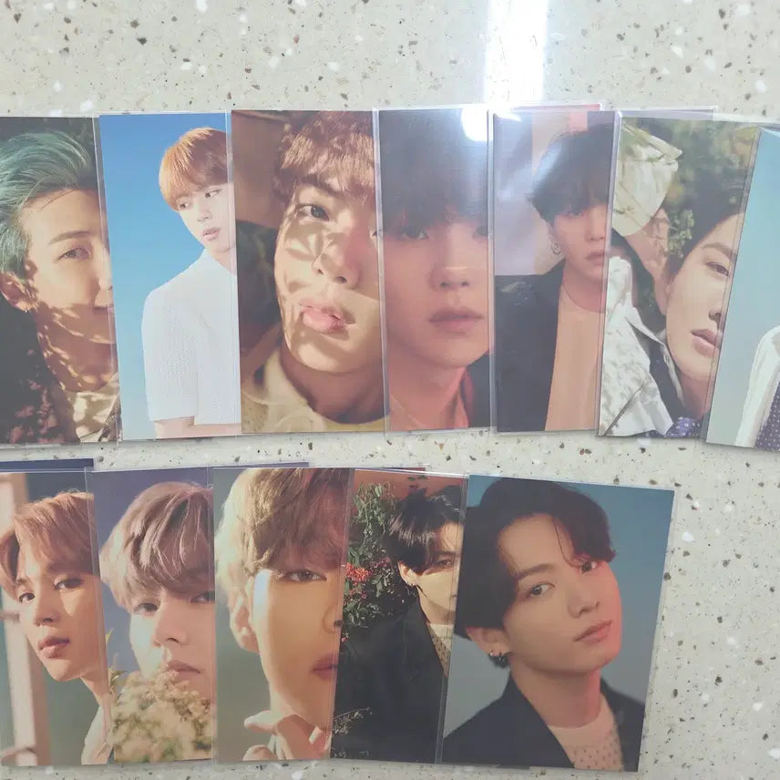 [BUNJANG] BTS HYBE INSIGHT Photocard Bundle Set (No Case) / 일괄) 방탄 하이브 인사이트 포카(케이스 없음) 판매해요