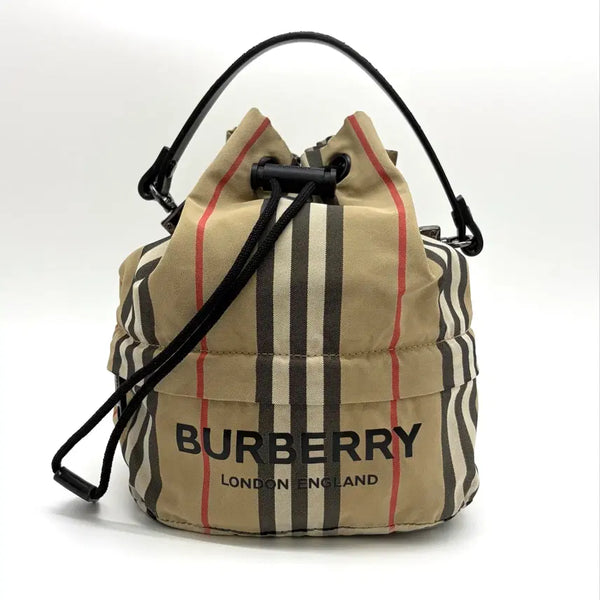[BUNJANG] Burberry Phoebe Bucket Pouch Beige Nylon / 버버리 포이베 버킷 파우치 베이지 (8026737)