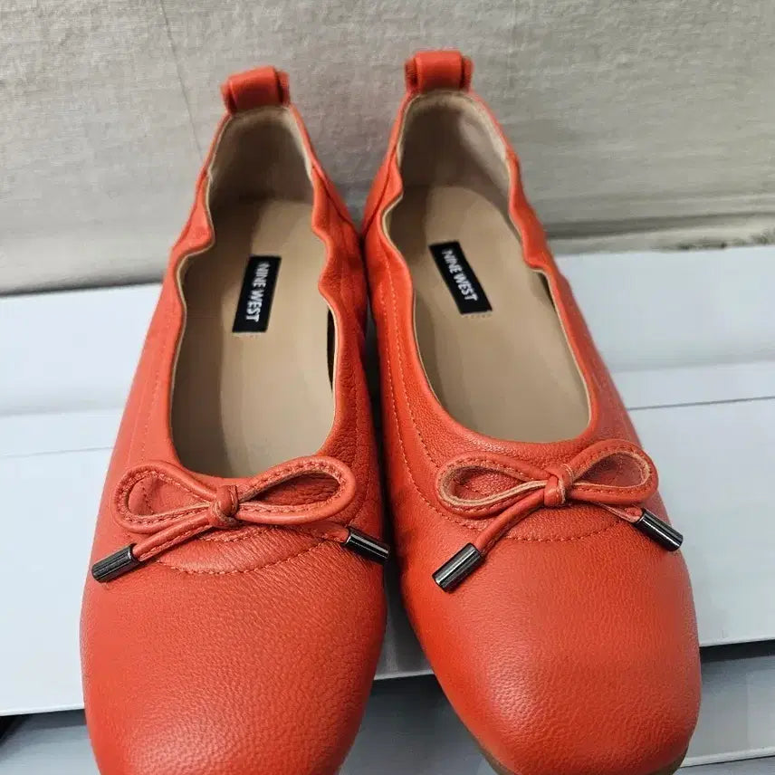 [BUNJANG] Nine West Orange Ribbon Flats Size 230 / 나인웨스트 오렌지리본 플랫슈즈 230