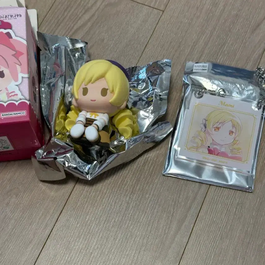 [BUNJANG] Puella Magi Madoka Magica Mami Tomoe Pote Pote Figure / 마법소녀 마도카 마마마 마미 포테포테 피규어