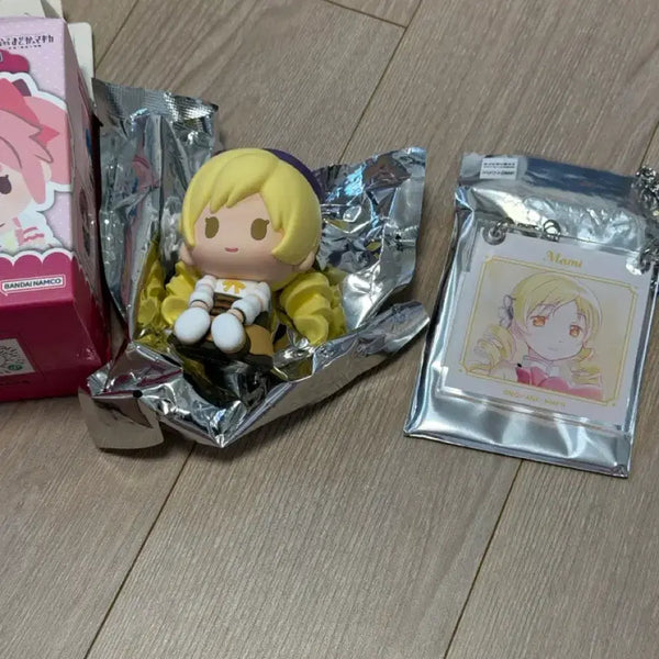 [BUNJANG] Puella Magi Madoka Magica Mami Tomoe Pote Pote Figure / 마법소녀 마도카 마마마 마미 포테포테 피규어