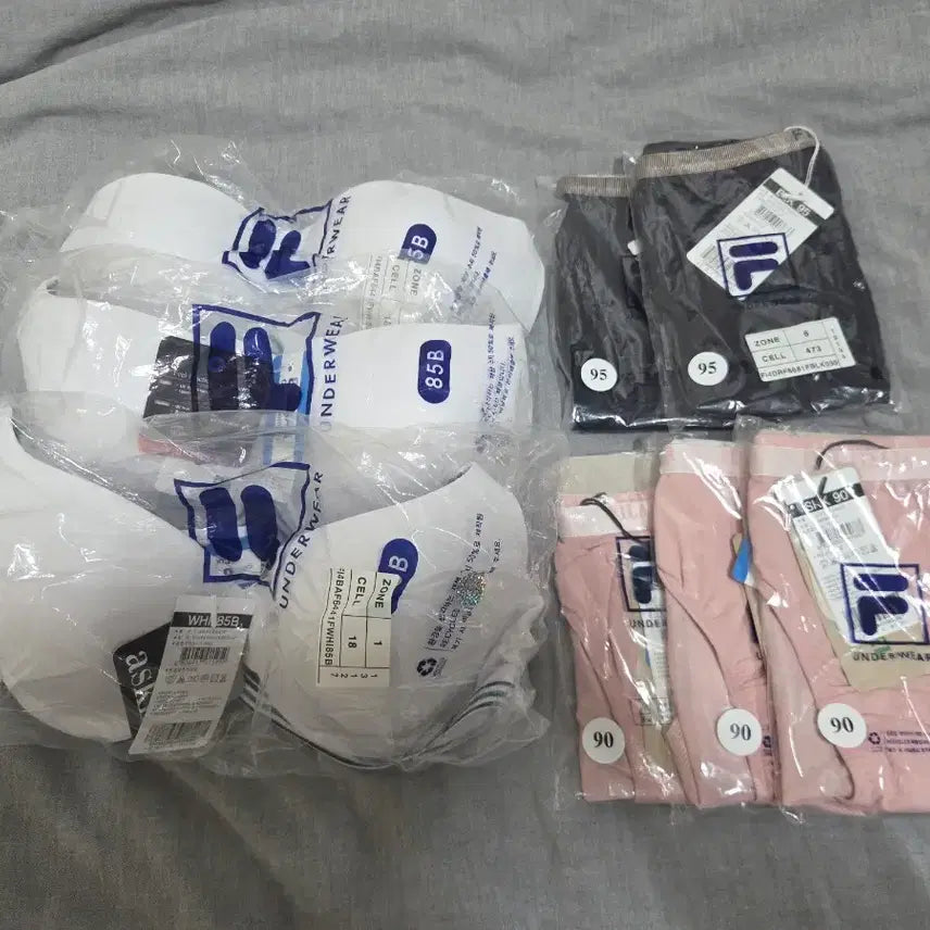 [BUNJANG] Fila Bra and Panty Set Bundle / 휠라 브라 팬티 세트 일괄