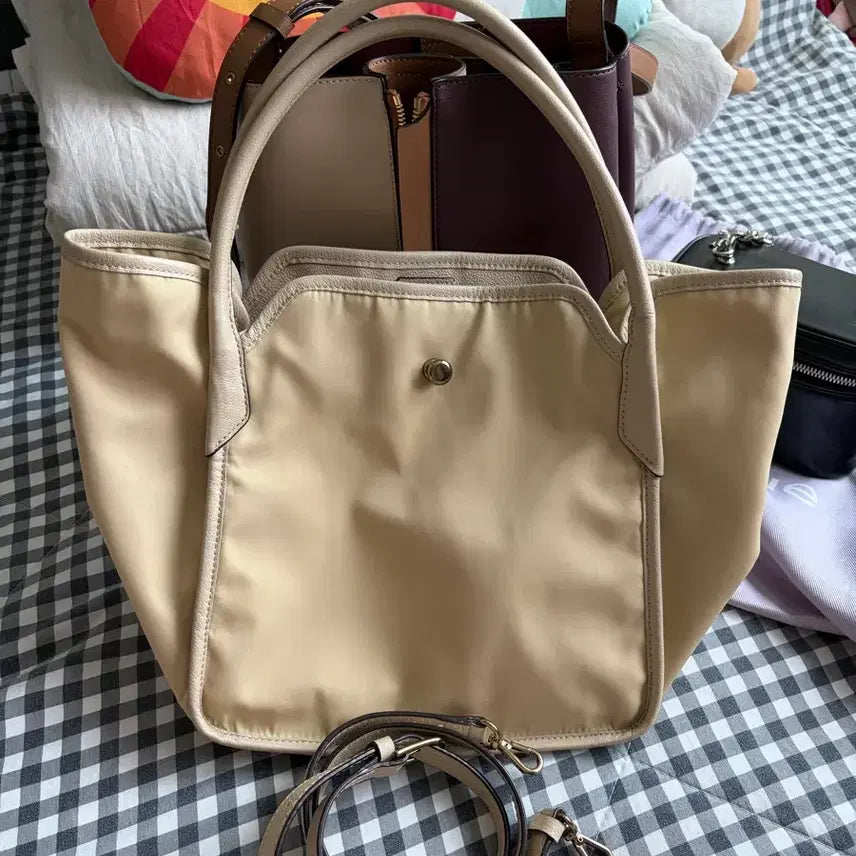 [BUNJANG] Decce Clef Nylon Tote Bag Beige / 덱케 클레프 나일론 베이지