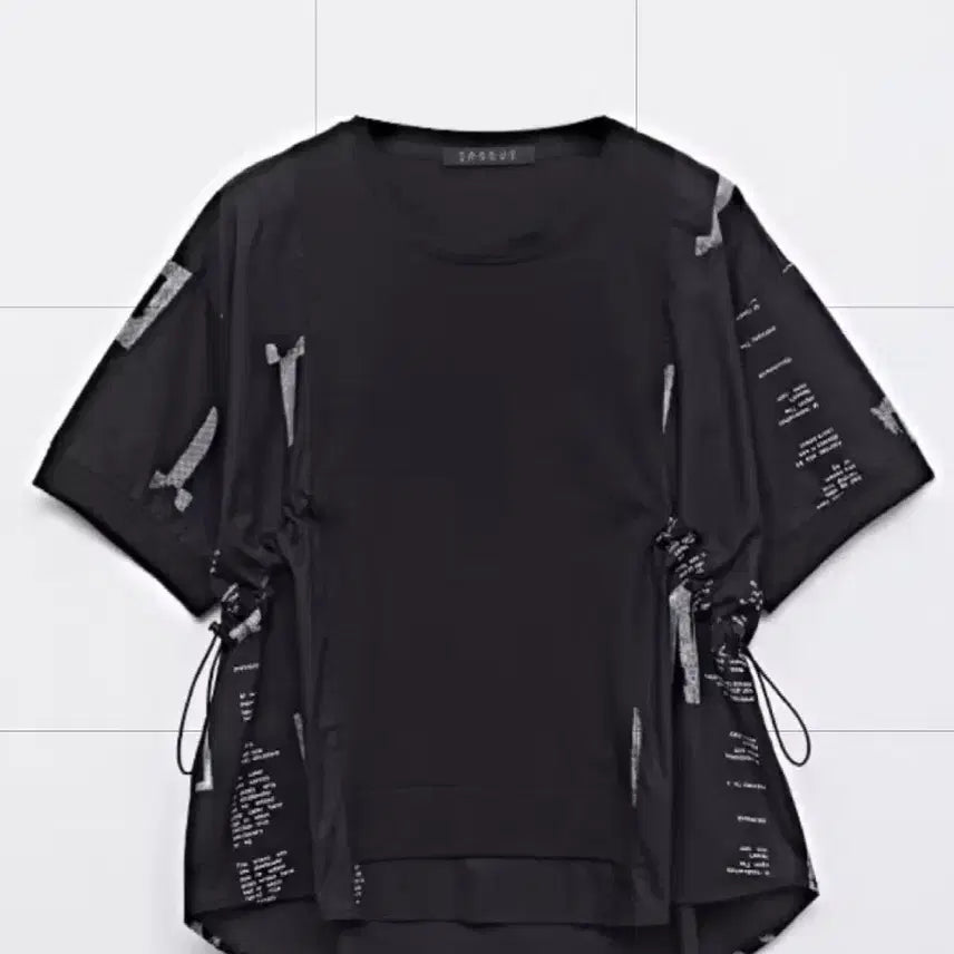 [BUNJANG] Tankus Black Printing Shirring Short Sleeve T-Shirt / 백화점 탱커스 블랙 프린팅 셔링 반팔티 66(새상품)