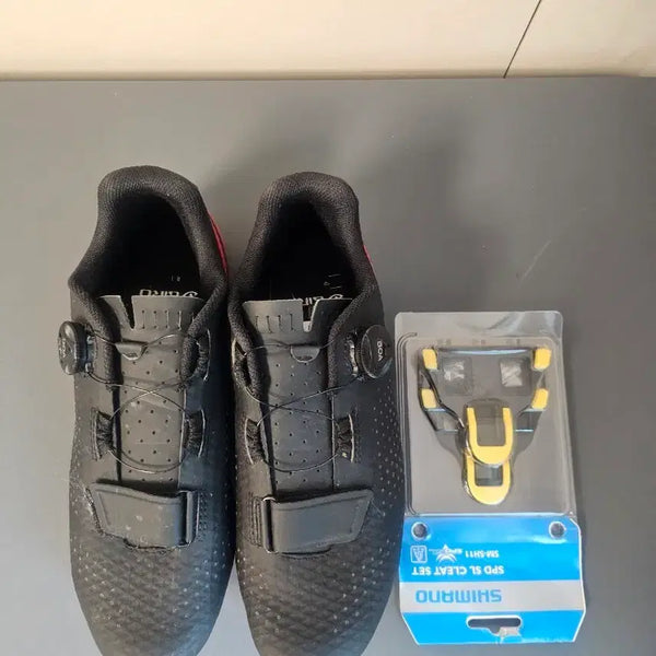 [BUNJANG] Giro Carbon Wire Road Cleat Shoes Size 42 (265-270mm) with Included Cleats / 지로 카본 와이어 로드 클릿슈즈 42 (265~270)