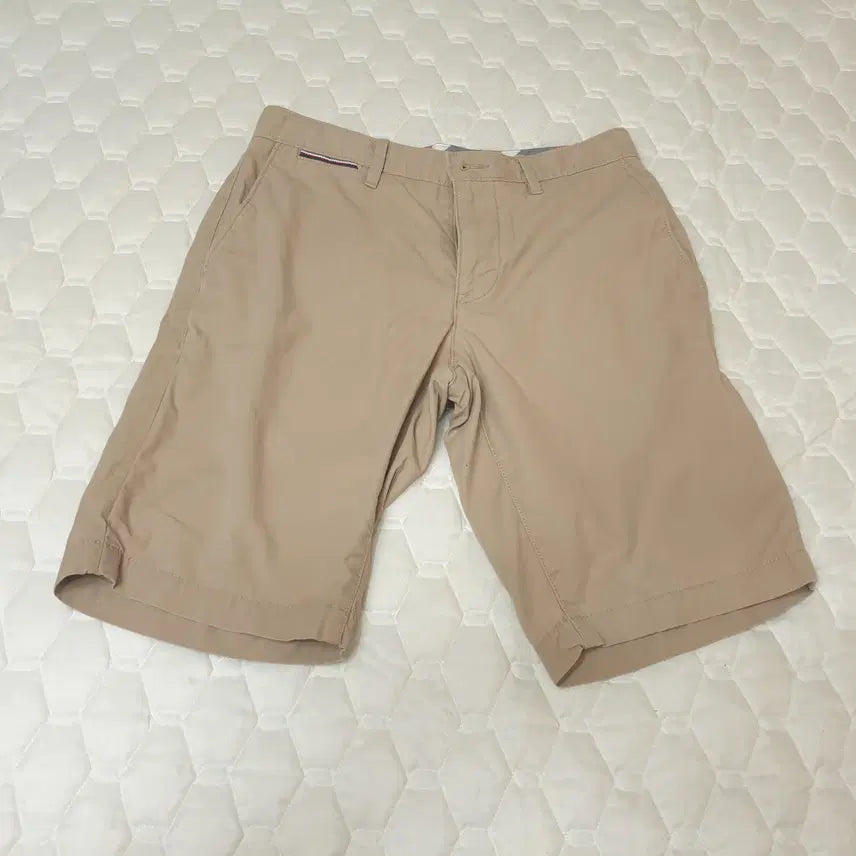 [BUNJANG] Tommy Hilfiger Cotton Shorts / 타미힐피거 면반바지.29.