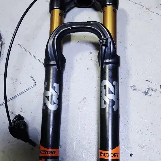 [BUNJANG] Fox SC32 Factory Kashima 27.5" 100mm Suspension Fork / 신품급 폭스 SC32 팩토리 카시마샥 27.5 100mm