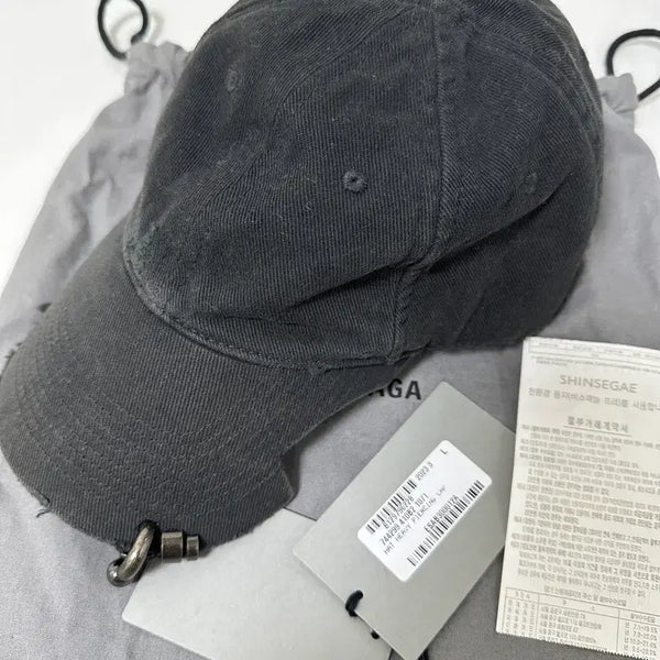 [BUNJANG] Balenciaga Heavy Piercing Ball Cap / [L]발렌시아가 헤비 피어싱 볼캡