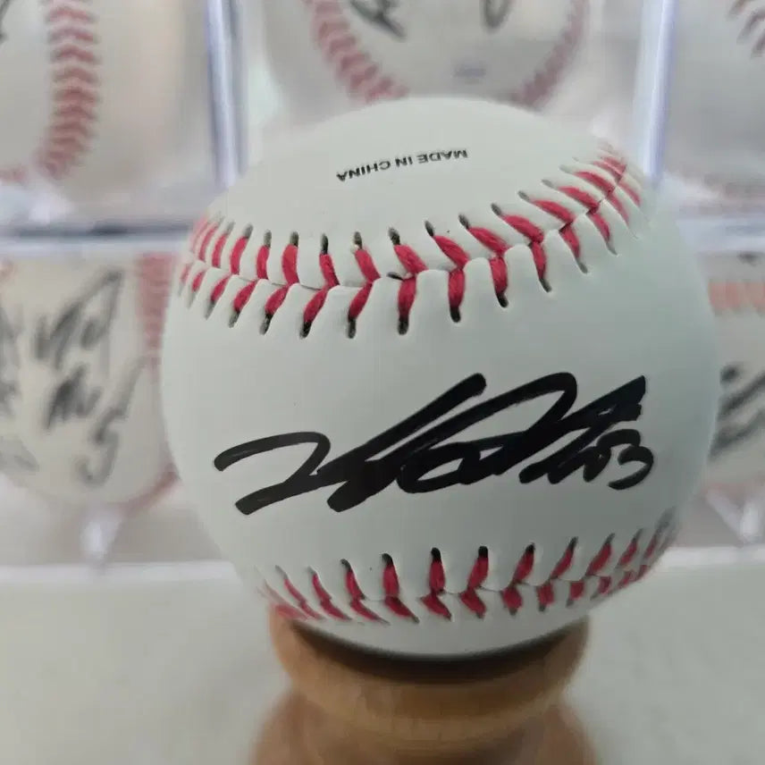 [BUNJANG] SSG Landers Jeong Jun-jae Autographed Baseball / ssg 랜더스 정준재 선수님  싸인볼