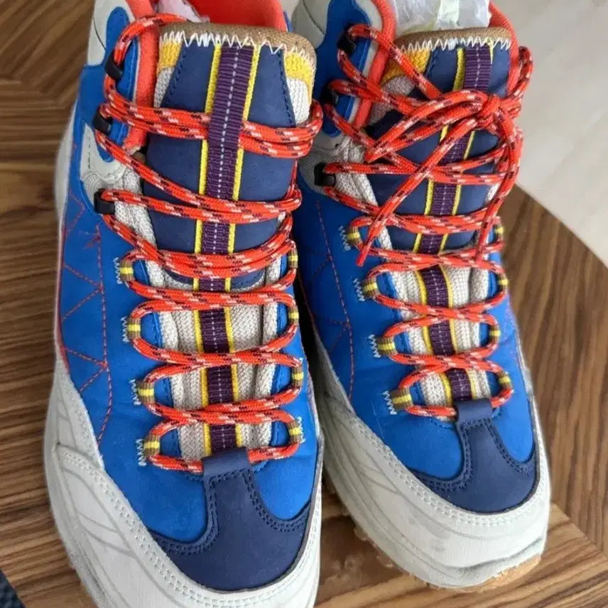 [BUNJANG] Zara Hiking Boots 270 / 자라 등산화 270