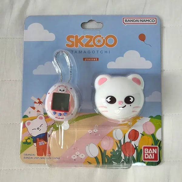 [BUNJANG] Stray Kids SKZOO Jiniret Hyunjin Bandai Tamagotchi Sealed / 스트레이키즈 스키주 지니렛 현진 반다이 다마고치 미개봉