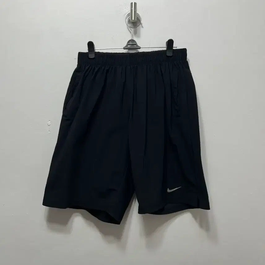 [BUNJANG] Nike Dri-FIT Black Shorts XXL / 나이키 드라이핏 반바지 블랙 XXL
