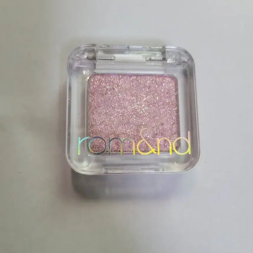 [BUNJANG] Rom&nd Single Shadow 01 Peony Quartz / 새상품) 롬앤 싱글 섀도우 01 피오니쿼츠