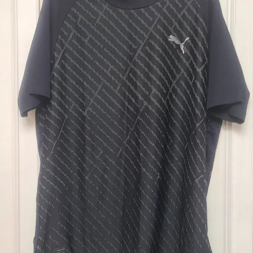 [BUNJANG] Puma Men's Performance T-Shirt (Size M) / 푸마 기능성 반팔 티셔츠 팝니다(사이즈M)