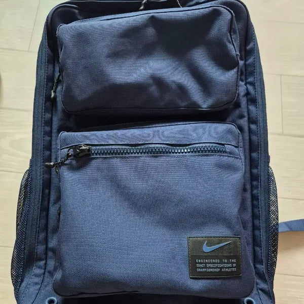[BUNJANG] Nike Utility Speed Backpack Navy / 나이키 유틸리티 스피드 백팩 네이비 색상