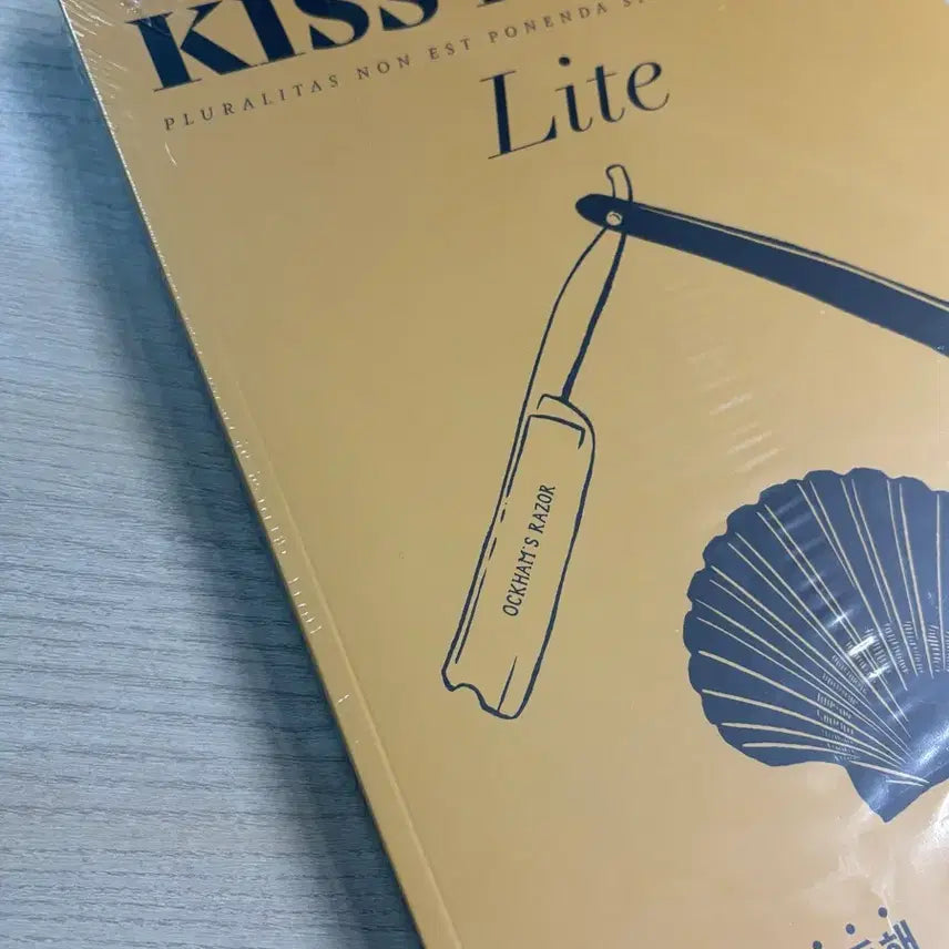 [BUNJANG] Kiss Logic Reading Comprehension T-shirt Daesung MyMac 2026 2025 / (미개봉)키스로직 라이트 독해 션티 대성마이맥 2026 2025