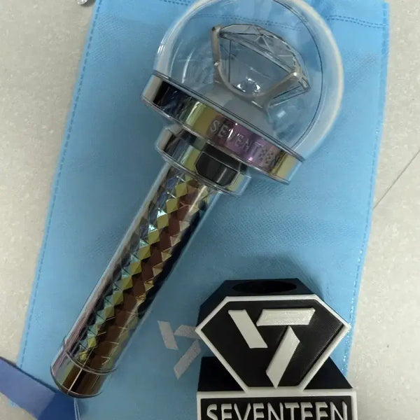 [BUNJANG] Seventeen Carat Bong Lightstick + Stand / 세븐틴 캐럿봉 응원봉+스탠드 판매