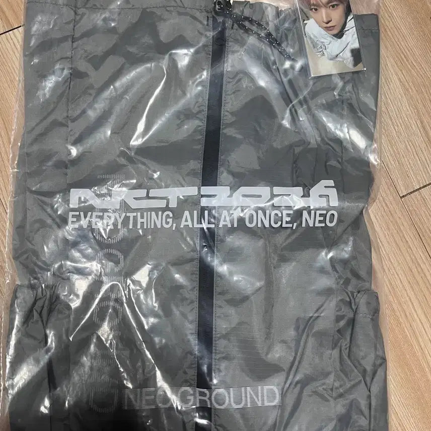 [BUNJANG] NCT Neo Ground Pop-up Backpack Photocard Yushi / 미개봉) NCT 네오그라운드 팝업 백팩) 유우시
