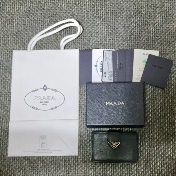 [BUNJANG] Prada Saffiano Leather Card Holder / 프라다사피아노카드지갑