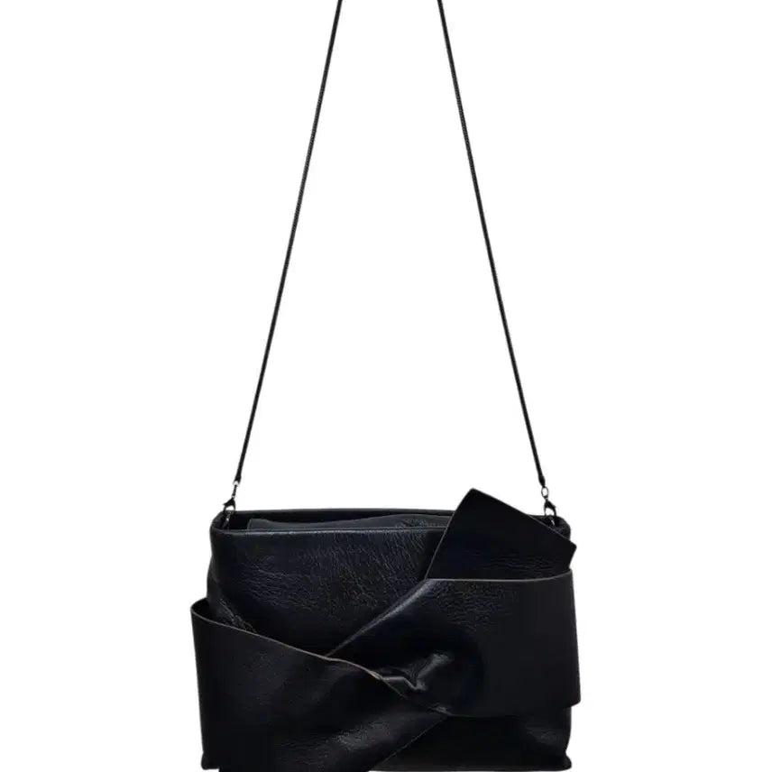 [BUNJANG] KUHO Leather Crossbody Bag / 구호 크로스백 (택포)