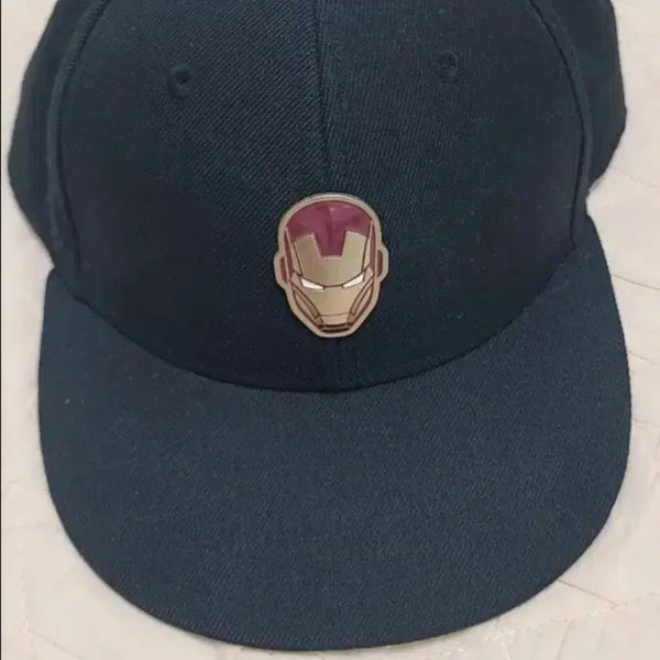 [BUNJANG] Iron Man Logo Black Baseball Cap / 아이언맨 로고 블랙 야구 모자