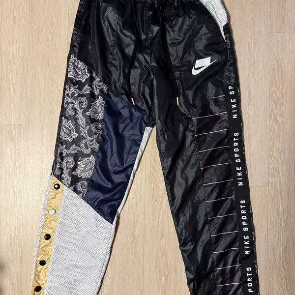 [BUNJANG] Nike NSW Track Woven Pants - Size S / 나이키 NSW 트랙 우븐 팬츠 S