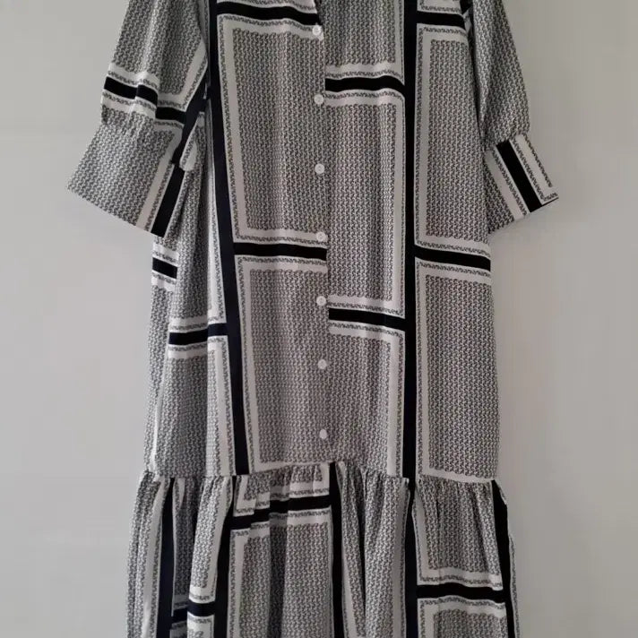 [BUNJANG] Elegant Pattern Short-Sleeve Shirt Dress / Sailor Frill Long Dress (New) / 고급스러운 패턴 반팔 셔츠 원피스/세일러 프릴 롱 원피스(새 제품)