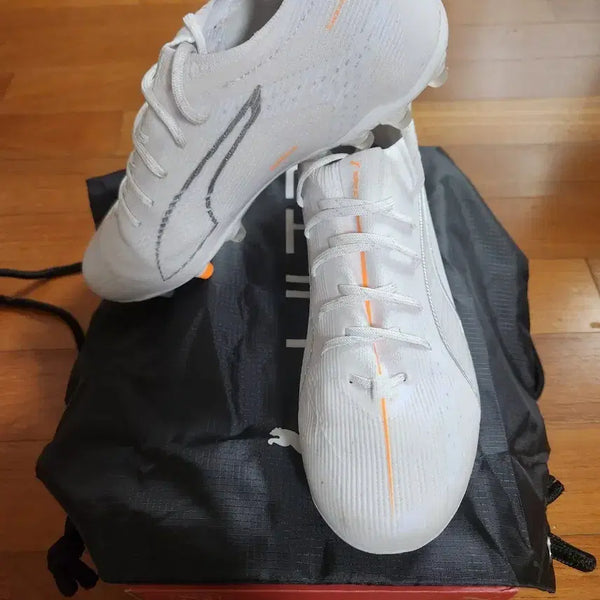 [BUNJANG] Puma Ultra 6 Pro Cage MG Soccer Cleats / 푸마 울트라6 프로케이지 MG 255