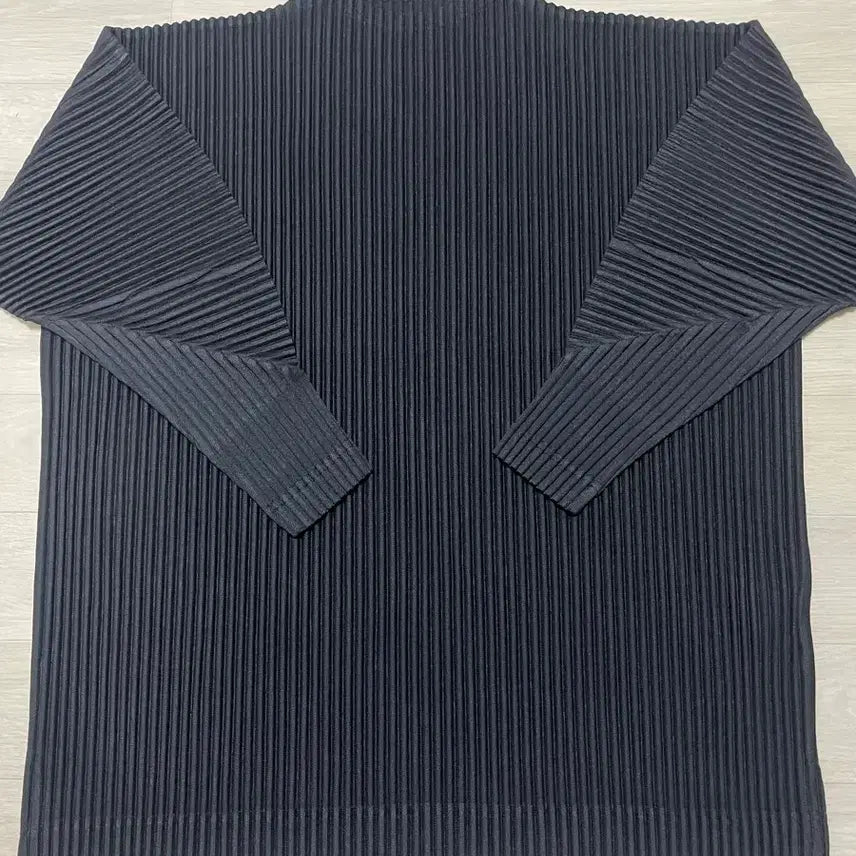 [BUNJANG] Homme Plissé Issey Miyake MC December Mock Neck Long Sleeve Top Black / [02] 옴므 플리세 이세이 미야케 MC 디셈버 모크넥 롱슬리브 탑 블랙