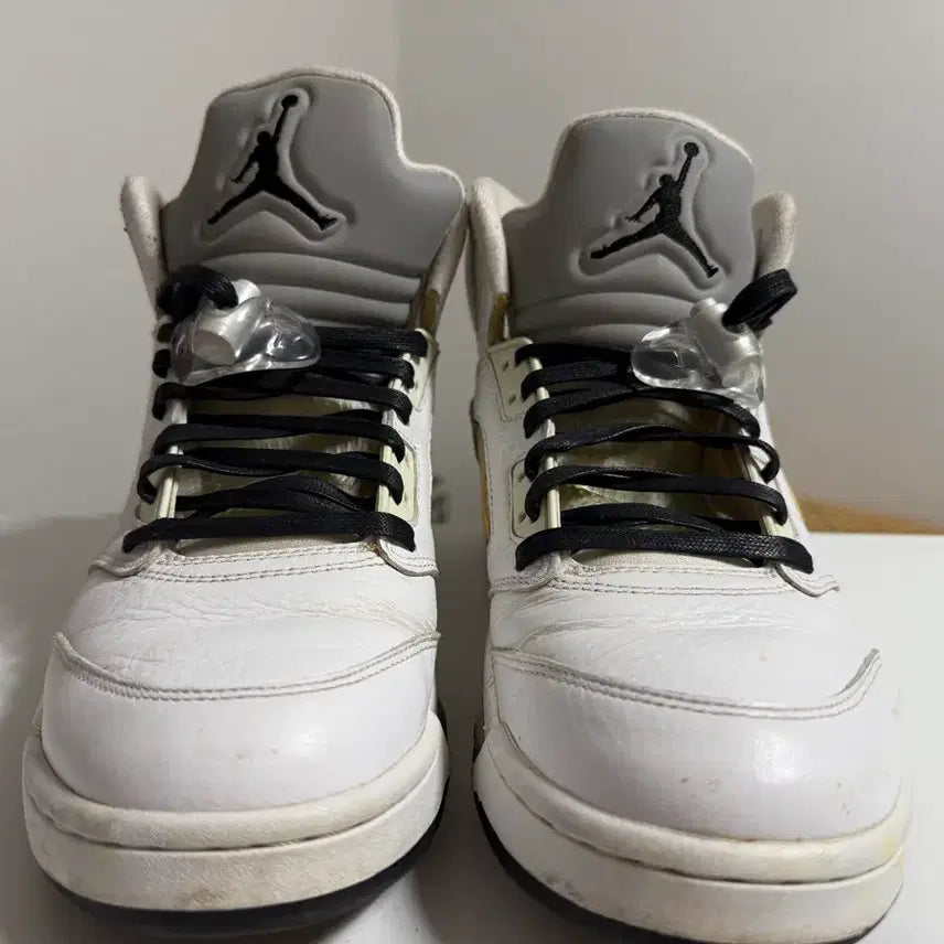 [BUNJANG] Air Jordan 5 Retro White/Metallic Silver / Air Jordan 5 Retro White/Metallic Silver