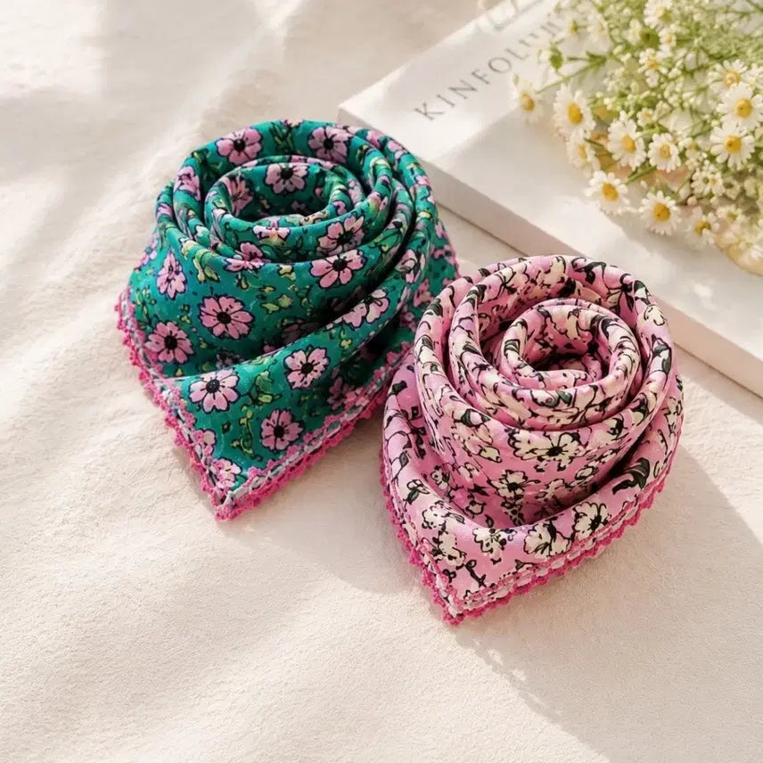 [BUNJANG] Flower Pattern Handkerchief Scarf Set (2 Types) / 아사면 플라워 패턴 손수건스카프 2종 세트