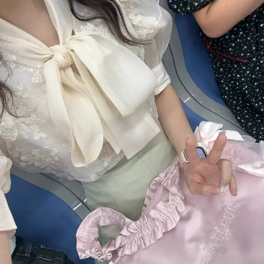 [BUNJANG] Titty&Co. Set-up Blouse and Skirt Set / 티티앤코 titty&co 셋업 블라우스 치마 스나계 일브