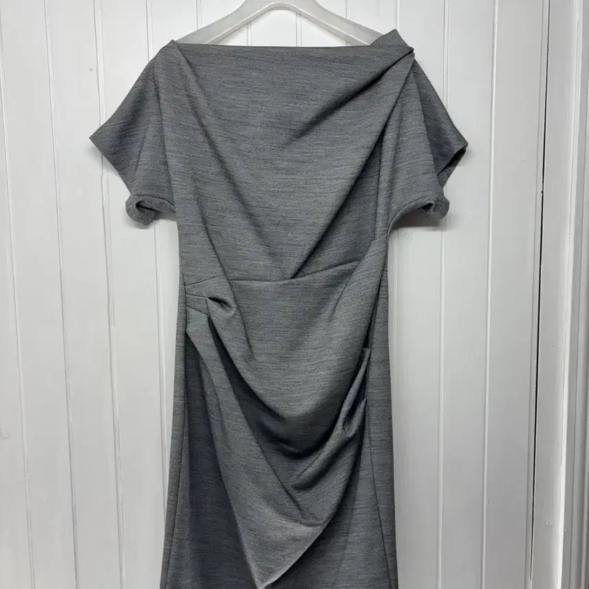 [BUNJANG] The Izzat Grey Draping Dress Size 55 / 더아이잗 그레이 드레이핑 원피스 여성55 바