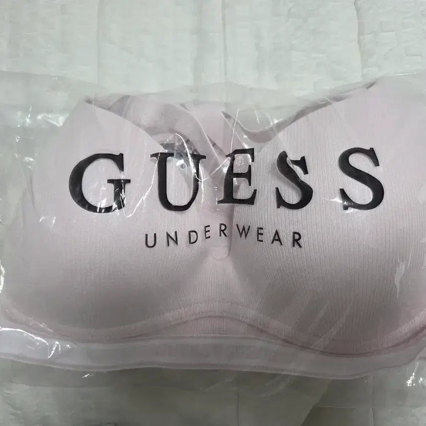 [BUNJANG] Guess Underwear Ribbed Non-Wire Bra & Panty Set (Light Pink, 85B/95) / [새상품] 게스언더웨어 골지 노와이어 브라팬티세트(85b)