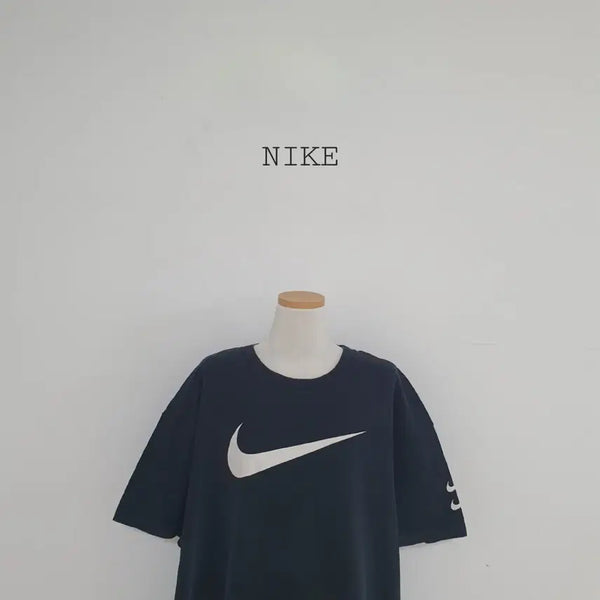 [BUNJANG] Nike Swoosh T-Shirt Black XL / 세일)No.26061604 나이키 스우시 반팔 티셔츠 블랙