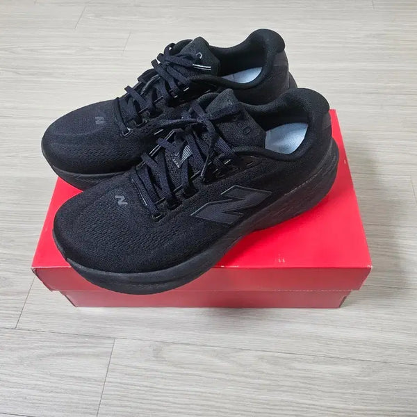 [BUNJANG] New Balance 860 v15 Black 2E 280mm / 뉴발란스 860 v15 블랙 2E 280