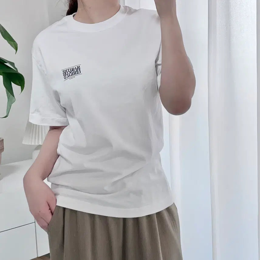 [BUNJANG] Marithe Francois Girbaud White Classic Mini Logo Short Sleeve T-Shirt / 마리떼프랑소와저버 화이트 클래식 미니로고 반팔티 [ M ]