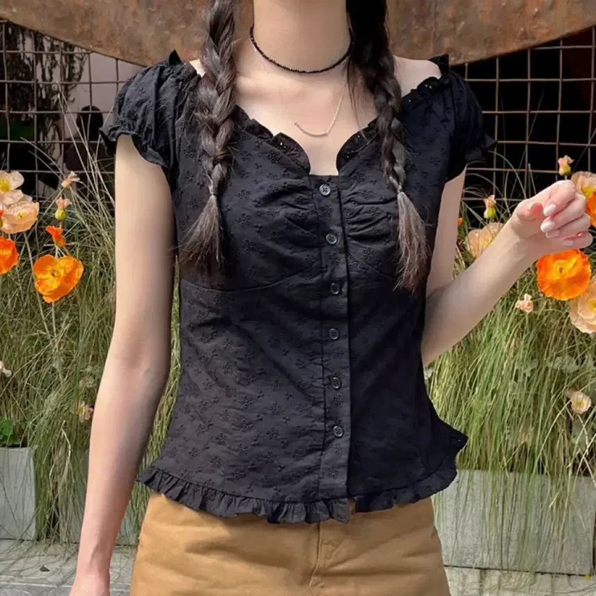[BUNJANG] Dayin Made Punching Frill Blouse / 데이인 made 펀칭 프릴 블라우스