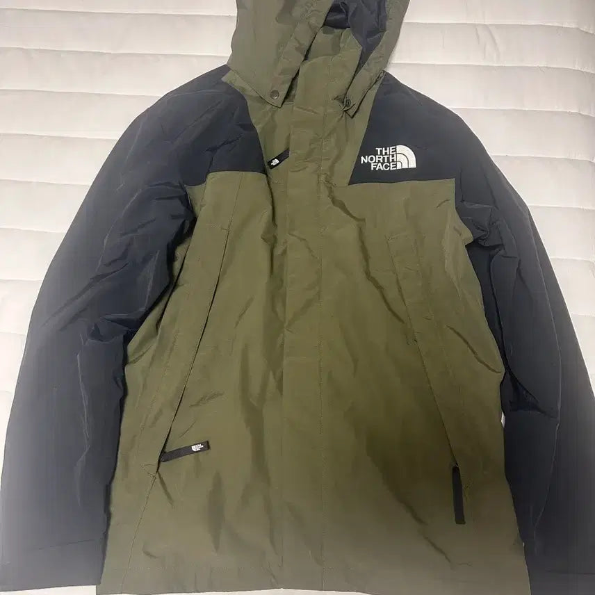 [BUNJANG] The North Face Windbreaker Jacket / 노스페이스 바람막이