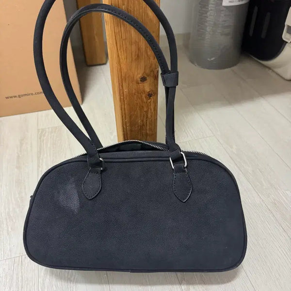 [BUNJANG] Black Suede Shoulder Bag / 블랙 스웨이드 숄더백
