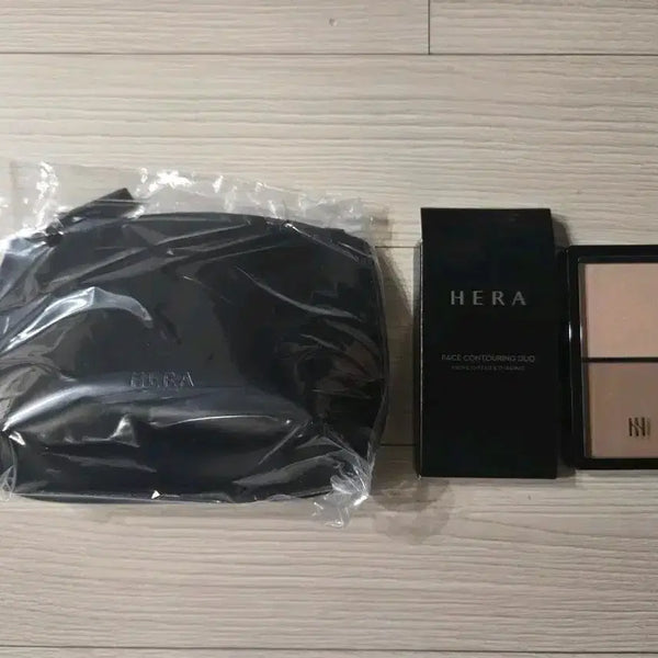 [BUNJANG] Hera Face Contouring Duo with Pouch Set / 헤라 페이스 컨투어링 듀오와 파우치 세트