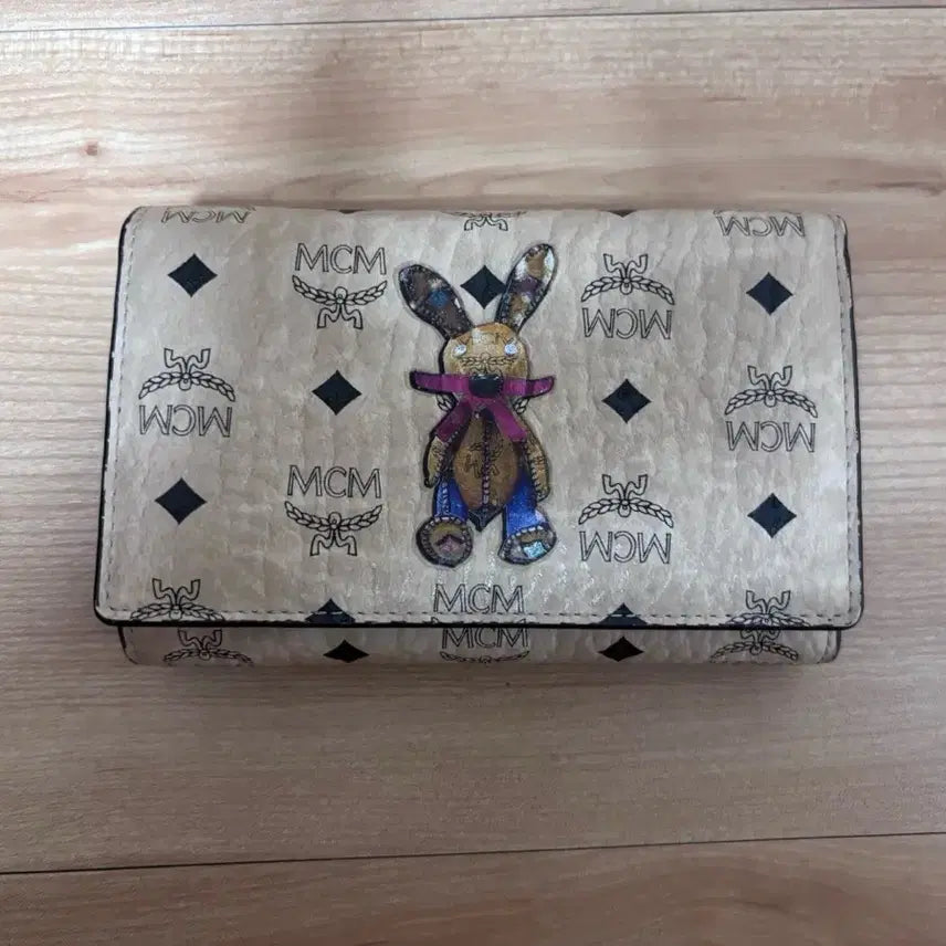 [BUNJANG] MCM Rabbit Leather Wallet / MCM 토끼 지갑 래빗지갑