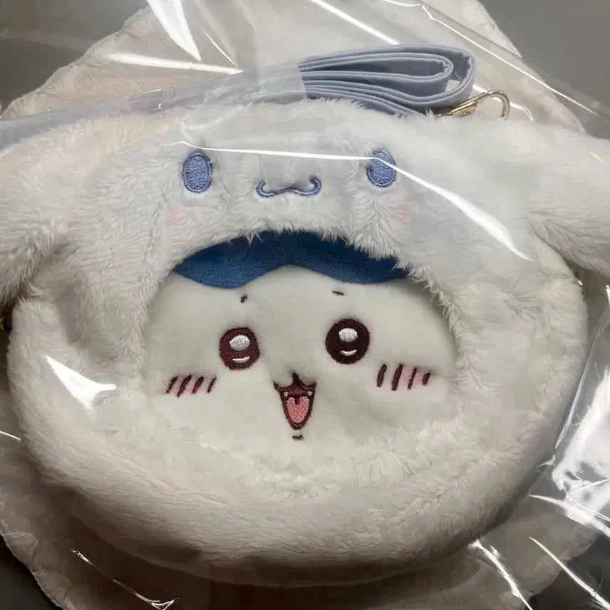 [BUNJANG] Sanrio Cinnamoroll x Chiikawa Hachware Pouch / 산리오 시나모롤 치이카와 하치와레 파우치