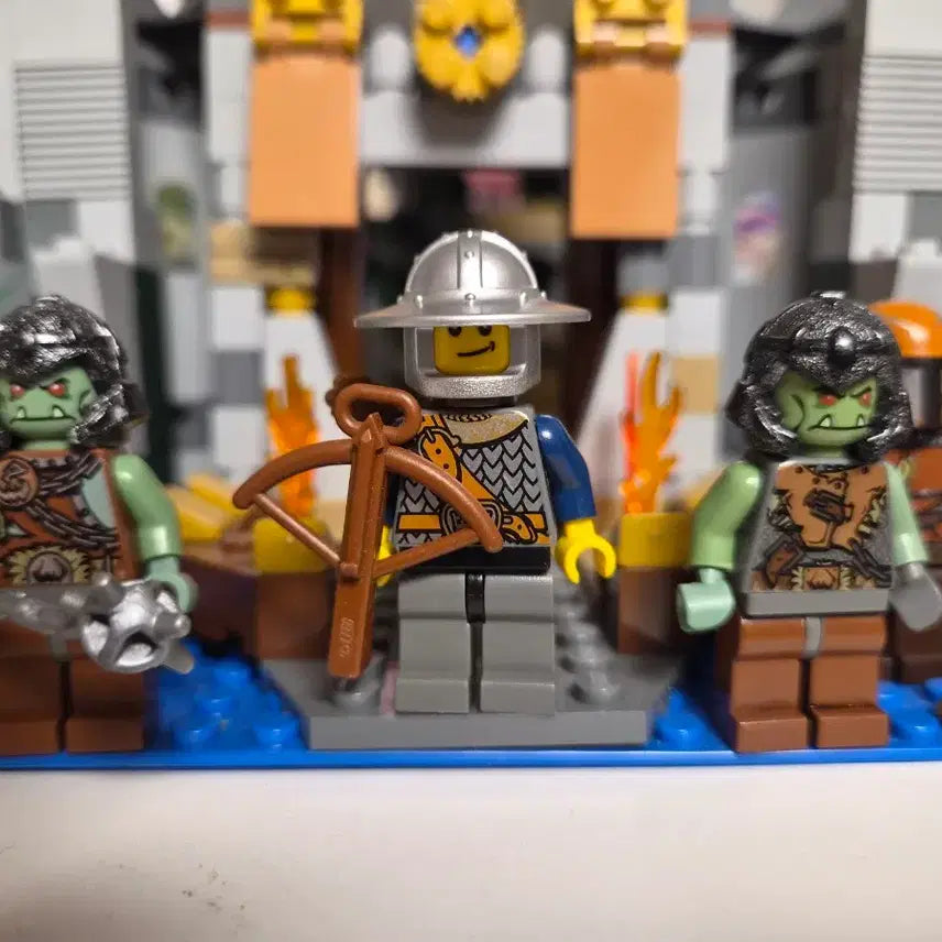 [BUNJANG] LEGO Castle Soldier & Orc Figure Bundle Set / 일괄) 설명 참고 레고 캐슬 병사 및 오크 피규어