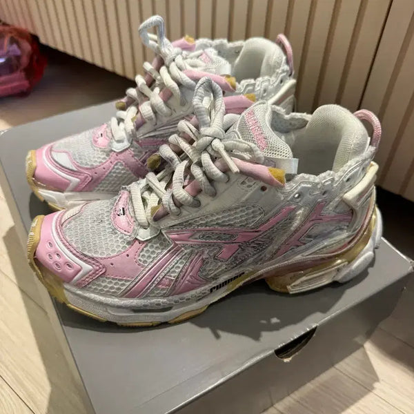 [BUNJANG] Balenciaga Runner Pink Size 36 / 발렌시아가 러너 (Runner) 핑크 36사이즈 240 판매합니다