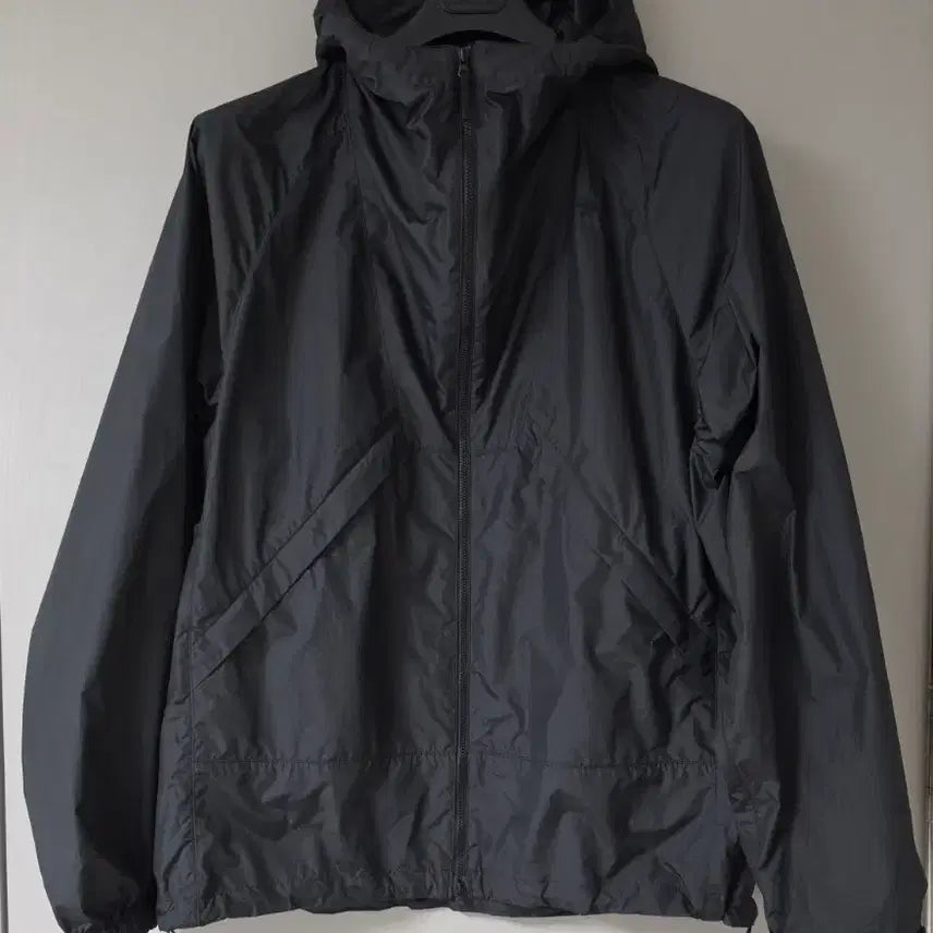 [BUNJANG] Goldwin 26SS Ripstop Hooded Jacket (Windbreaker) Black Size 4 / 골드윈 26SS 립스탑 후드자켓(바람막이) 블랙 4사이즈